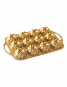 Molde Braided Bundt Bites...