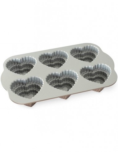 Molde Tiered Heart Cakelet Nordic Ware Molde Tiered Heart Cakelet Nordic Ware