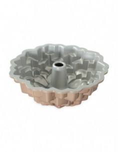 Molde Blossom Nordic Ware 2
