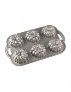 Molde Wreathlettes Nordic Ware