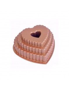 Molde Tiered Heart Nordic Ware