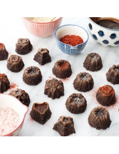 Molde Bundt Teacake and... 2