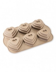 Molde Tiered Heart Cakelet...